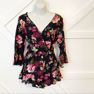 Forever 21 Floral Printed Faux Wrap Surplice Long Bell Sleeve Romper Sz Small